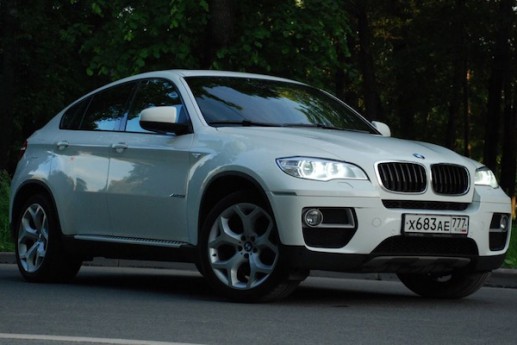 Аренда джипа BMW X6 белый в СПб